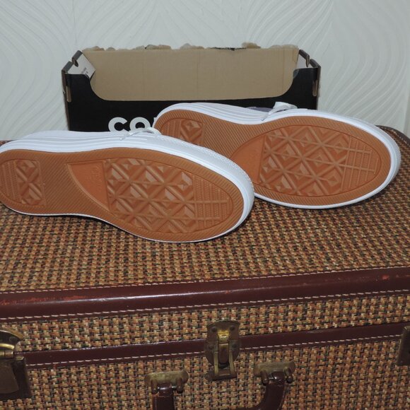 CONVERSE sz 10.5 Chuck Taylor All Star Move Low Cut Smoky Lavender Blue Denim - Picture 8 of 9